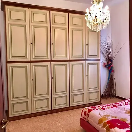 Appartamento Aurora *